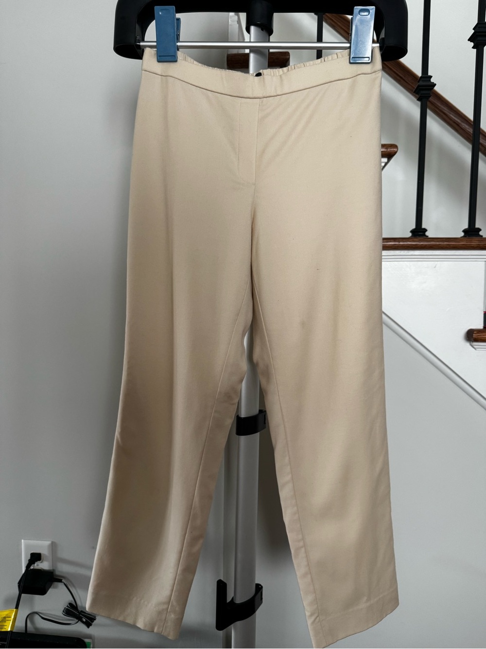 Theory Cream wool Straight-Leg Pants Size 4